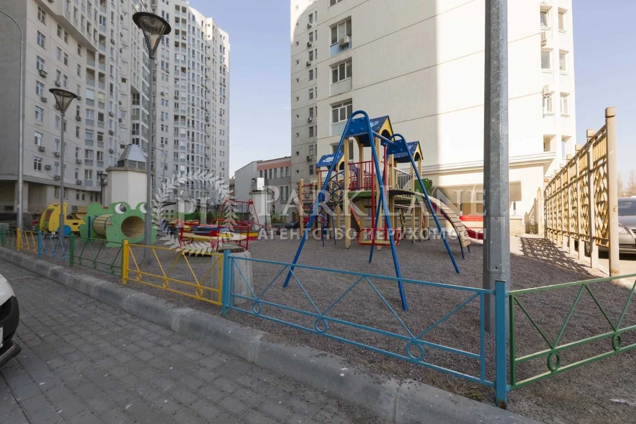 Продаж 1к 57м2 Міхновського Миколи бул, 14-16, Печерський кв
