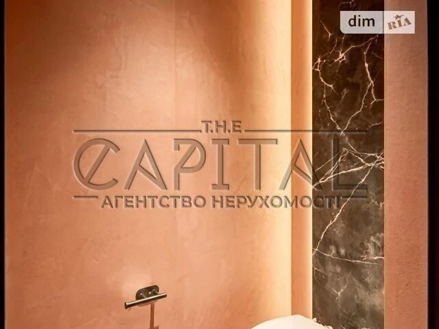 For sale 4-room apartment 180 sq. m. on Demiivska Street 33 • ID 3468