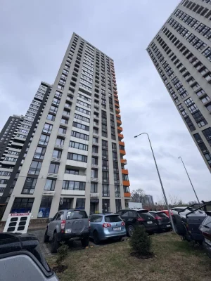 Продам квартиру з дизайнерським ремонтом в ЖК Seven, Осокорк