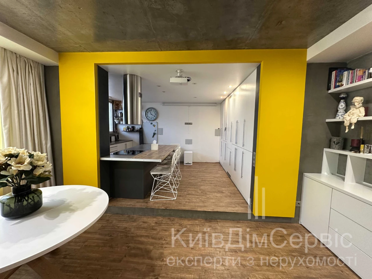 Продаж 3 кімнатної квартири ЖК Зелений острів-2 дизайнерськи