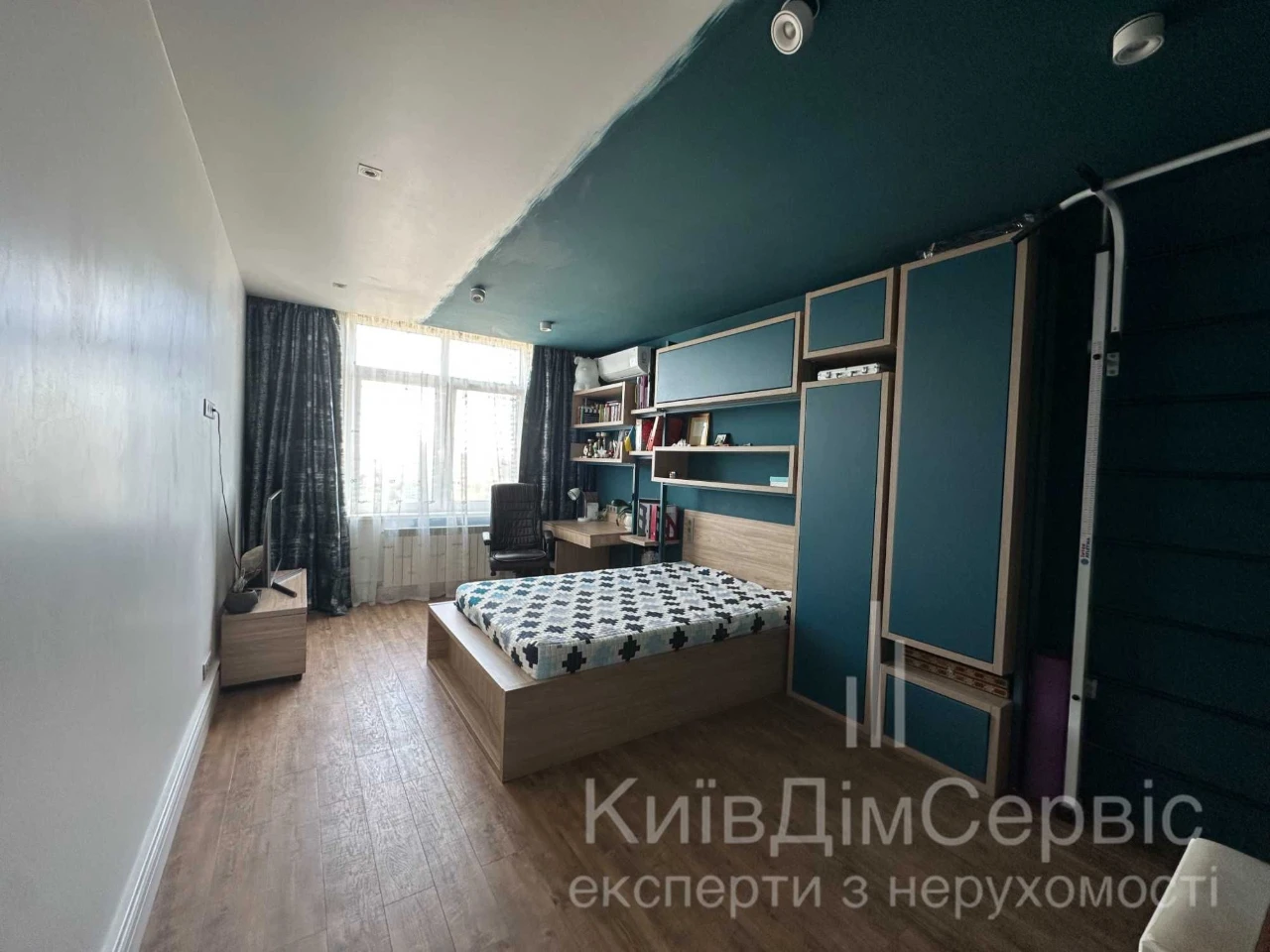 Продаж 3 кімнатної квартири ЖК Зелений острів-2 дизайнерськи