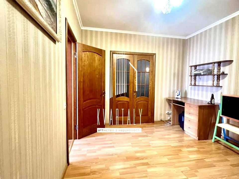 Квартира. Київ, Петра Григоренка просп.