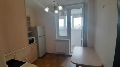 Ю.Поправки 14, продам 1 кімнатну з  ремонтом , м.Чернігівськ