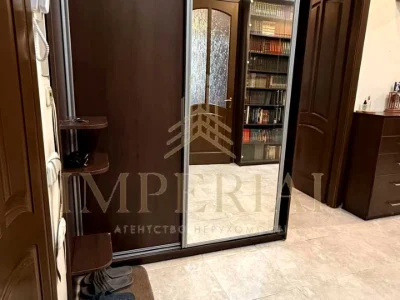 Квартира. Київ, Малопідвальна вул.