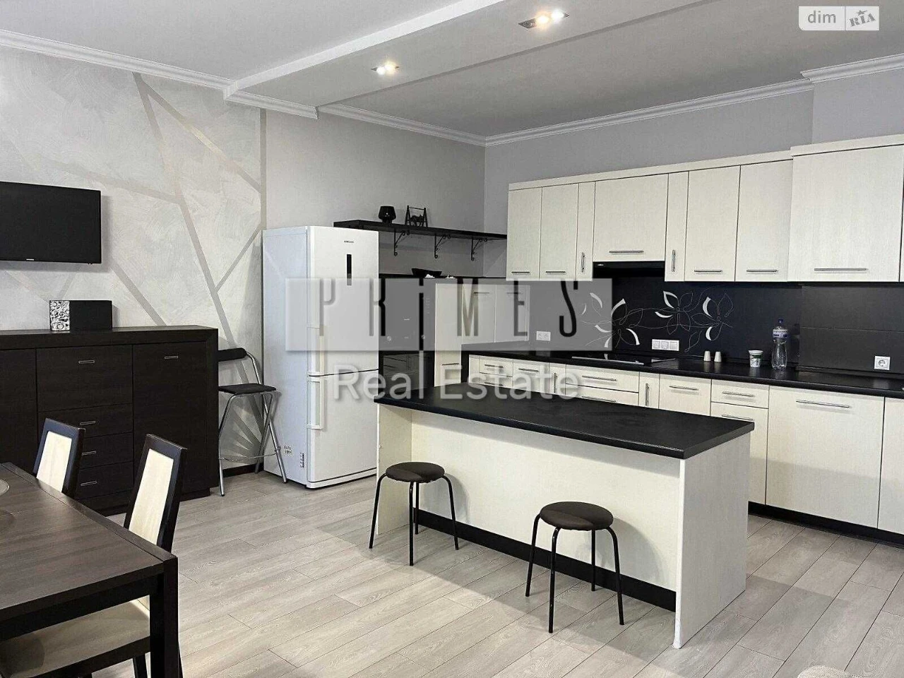 Продаж 3к квартири, Лук'янівка, вул. Юрія Іллєнка 18б