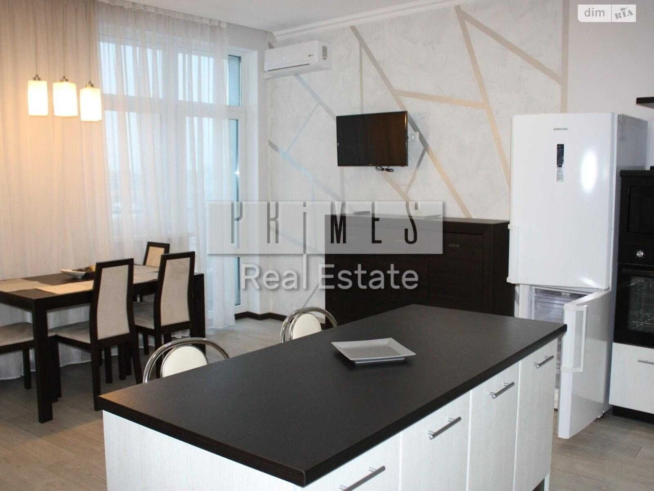 Продаж 3к квартири, Лук'янівка, вул. Юрія Іллєнка 18б