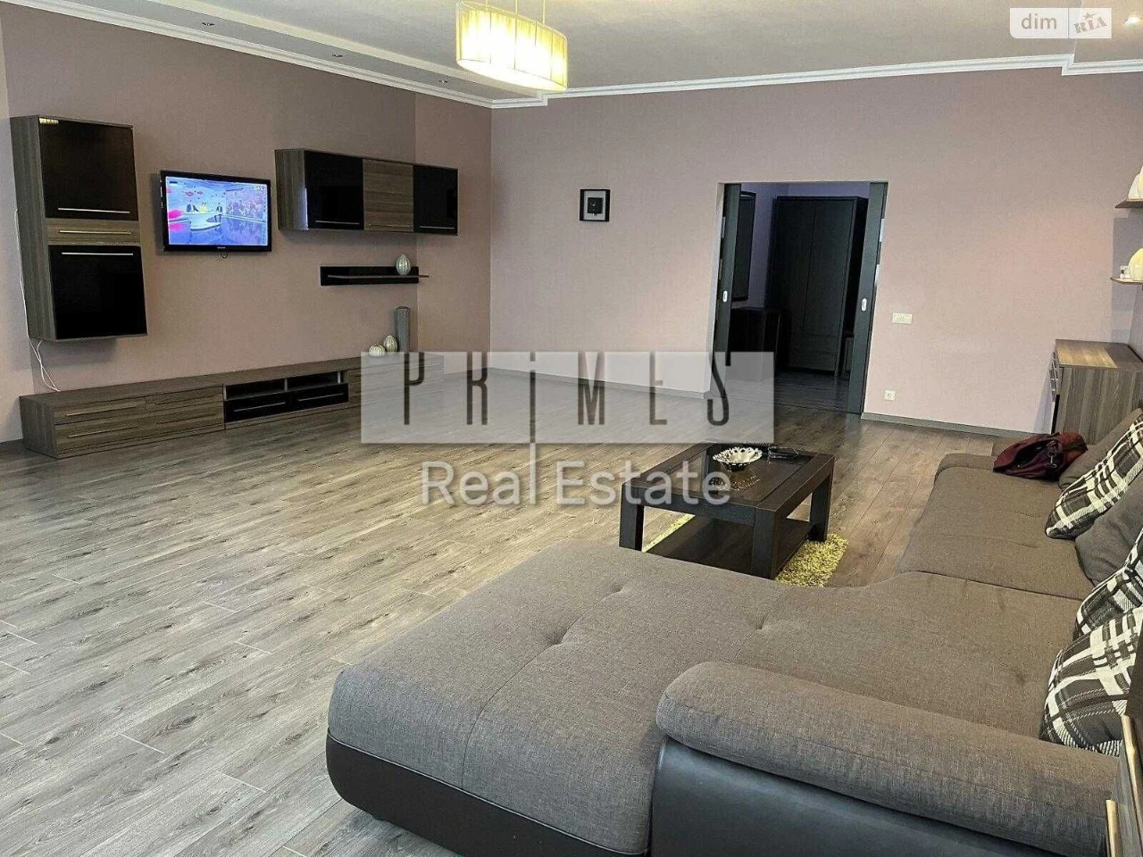 Продаж 3к квартири, Лук'янівка, вул. Юрія Іллєнка 18б