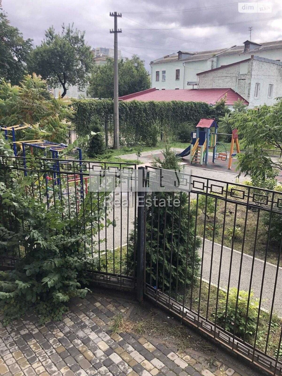 Продаж 3к квартири, Лук'янівка, вул. Юрія Іллєнка 18б
