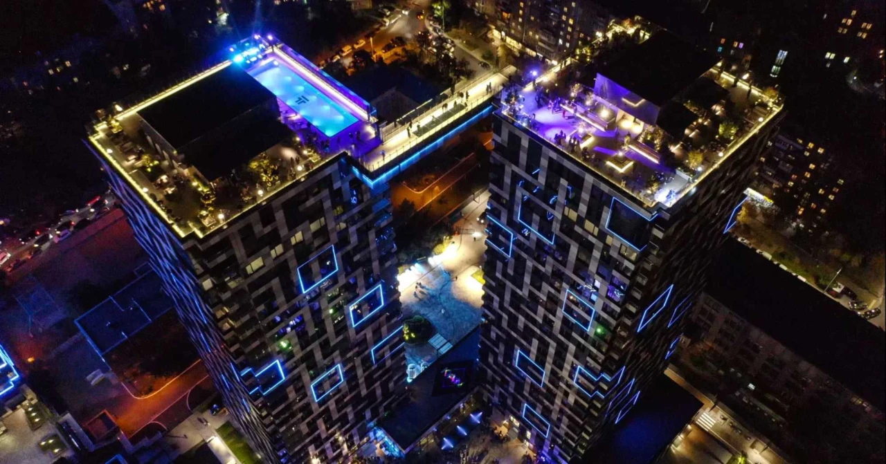 Продаж квартири  192 м2, ЖК TETRIS HALL, без ремонту, видова