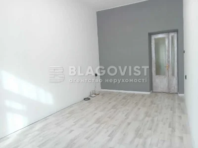 Продаж 3-к квартири вул.Велика Васильківська, 32а Фасадна бу