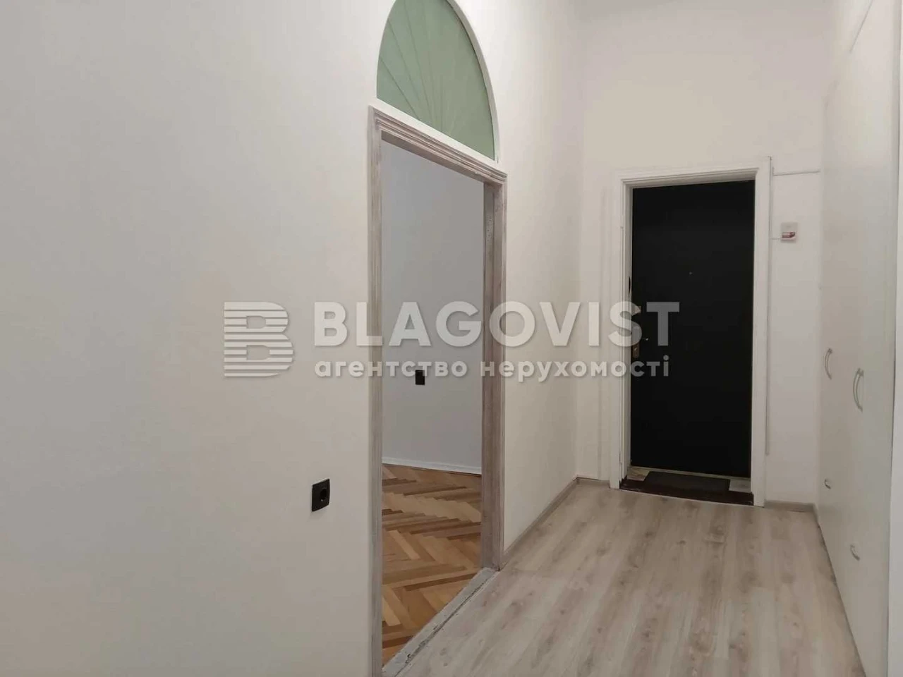 Продаж 3-к квартири вул.Велика Васильківська, 32а Фасадна бу