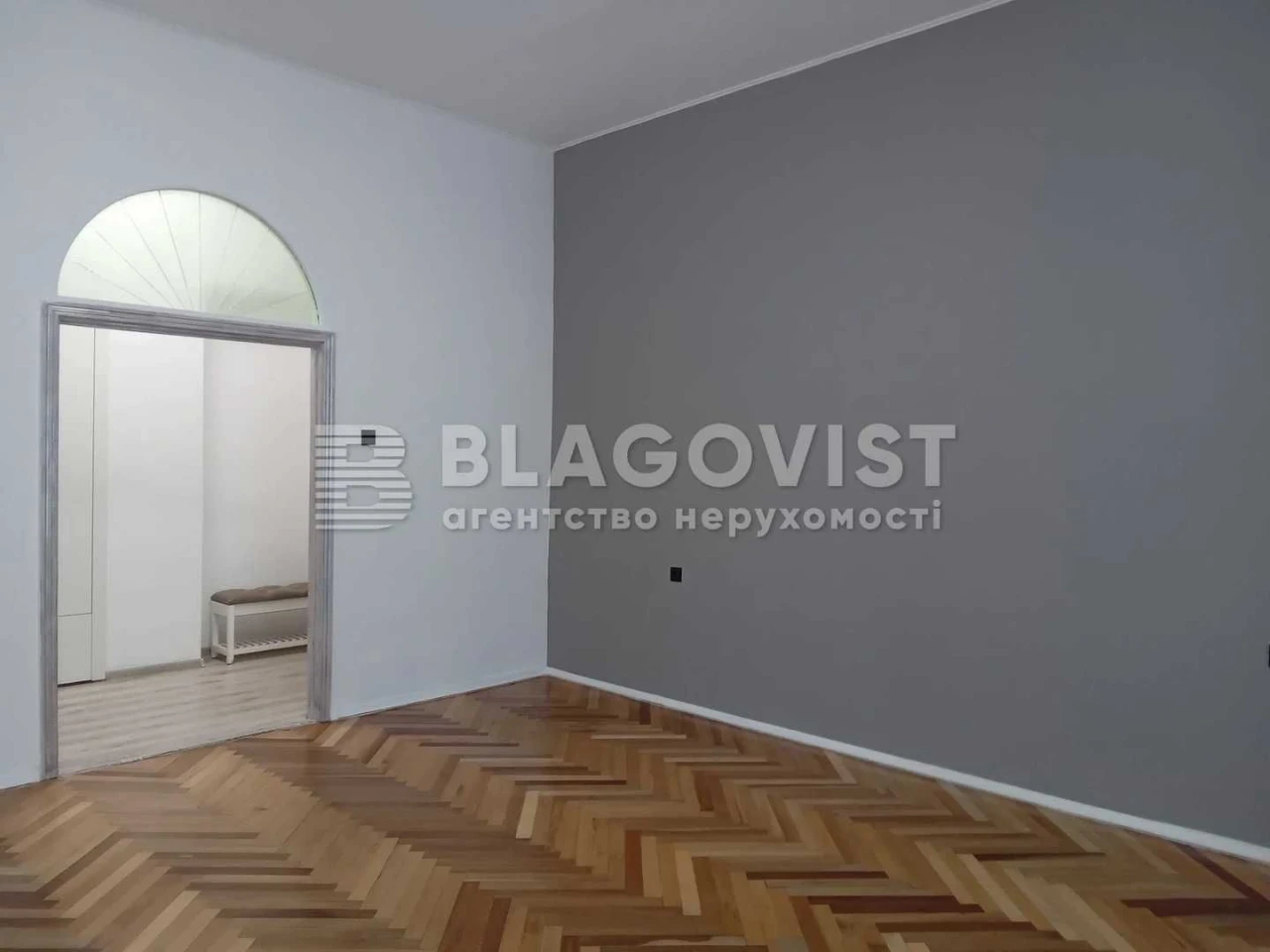 Продаж 3-к квартири вул.Велика Васильківська, 32а Фасадна бу