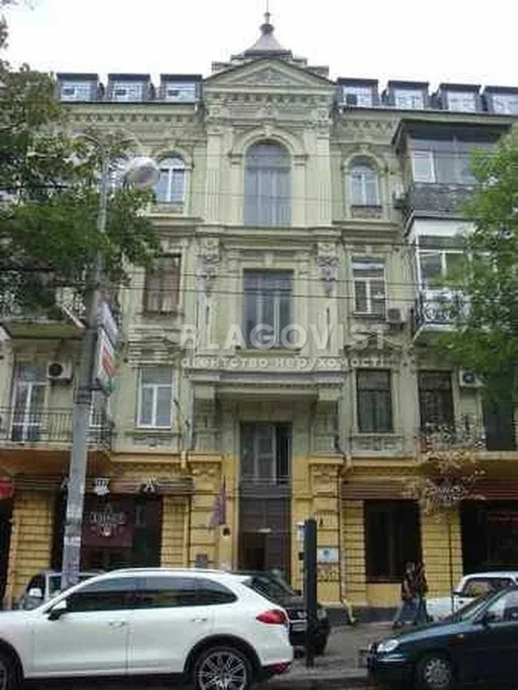Продаж 3-к квартири вул.Велика Васильківська, 32а Фасадна бу