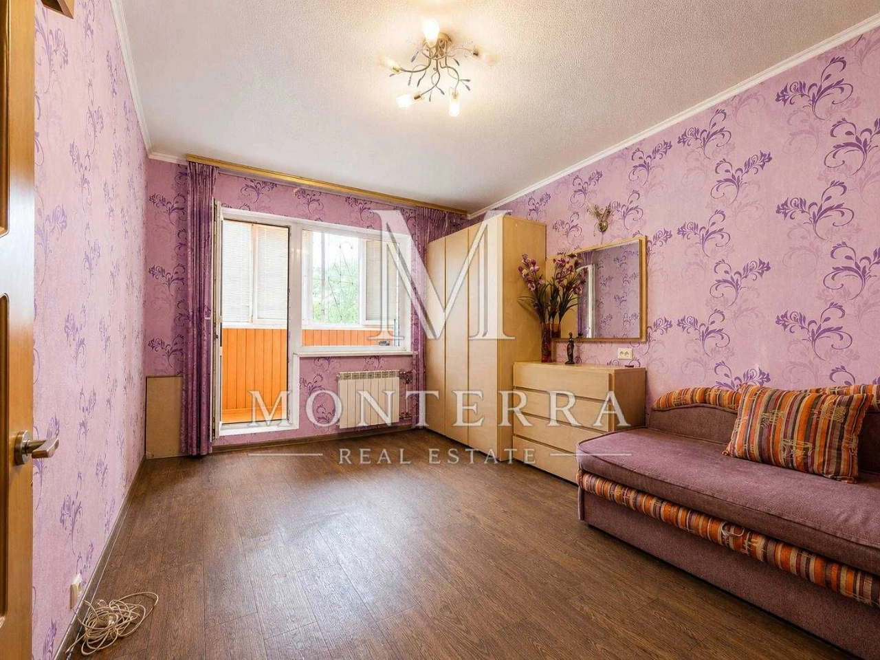 Без % Продаж 2 кім квартири з ремонтом біля парку та озера,