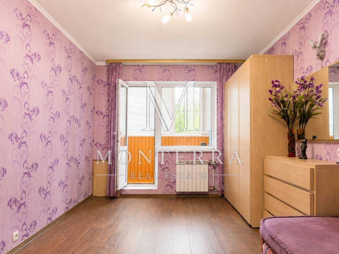 Без % Продаж 2 кім квартири з ремонтом біля парку та озера,