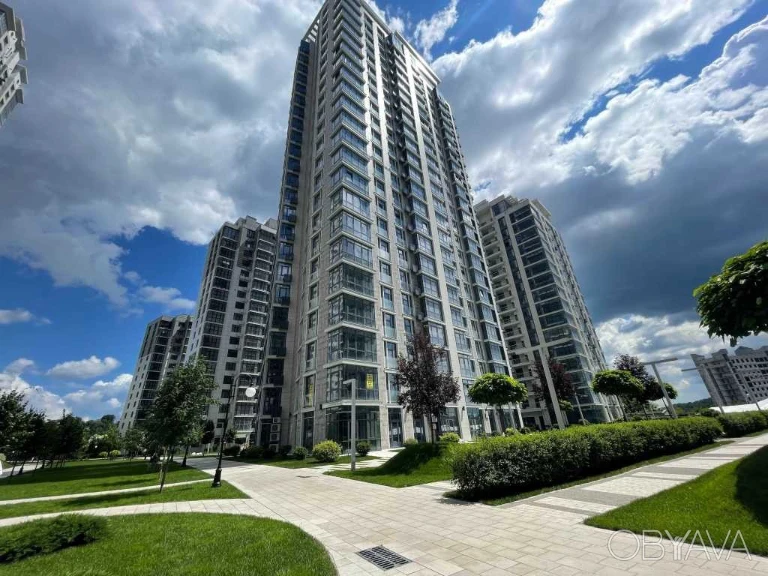 4-комнатная квартира, 156.30 кв.м