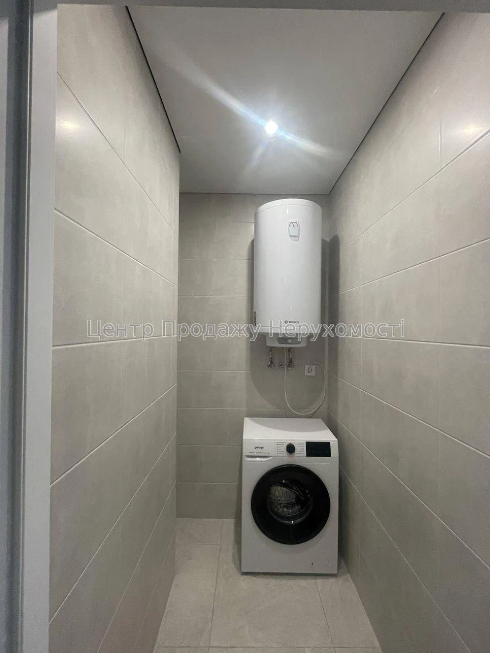 Продаж 2-кімн. квартири 70 м², 17/25 пов, ЖК Варшавський 3,