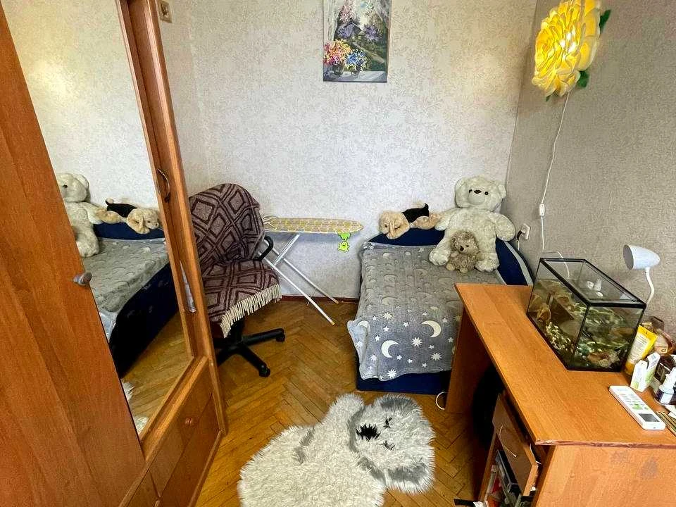 Квартира. Київ, Сирецька вул.
