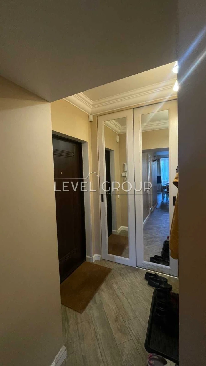 Продаж 3-кімнатної квартири 128,7 м² з паркінгом | вул. Крак