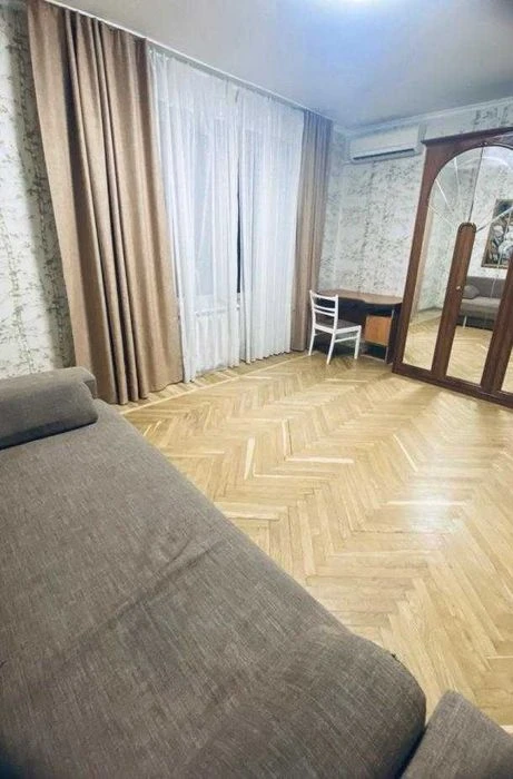 Selling 3 sq m Nauchnaya, 5 min walk