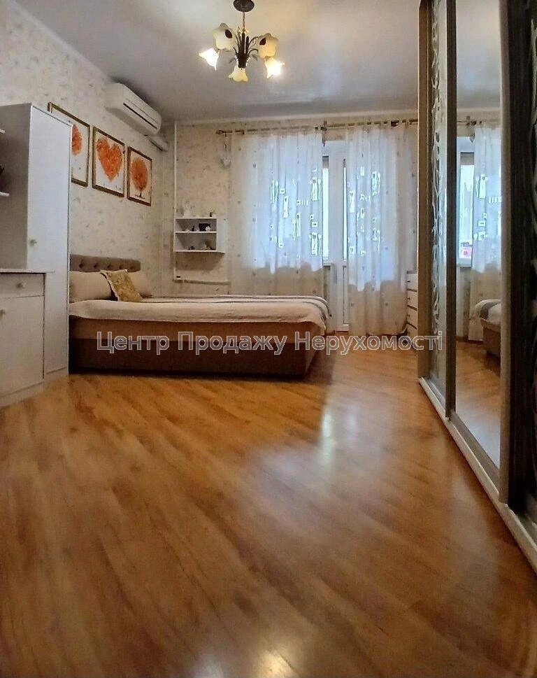 Продаж 3-кімн. квартири 72 м², 2/16 эт, Київ – чудове житло