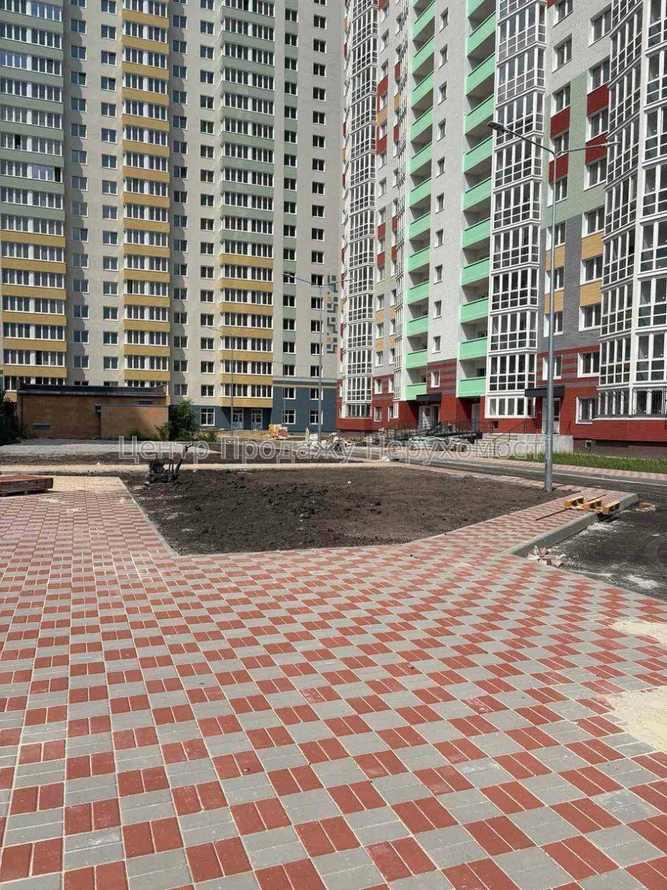 Продається 2-кімн. квартира 66, 83 м² на 20 поверсі в ЖК Пат