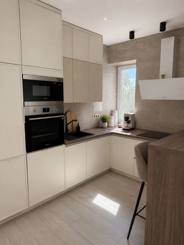 Без комісії% | 2-кімнатна квартира | Київ | 64м² | 2 поверх