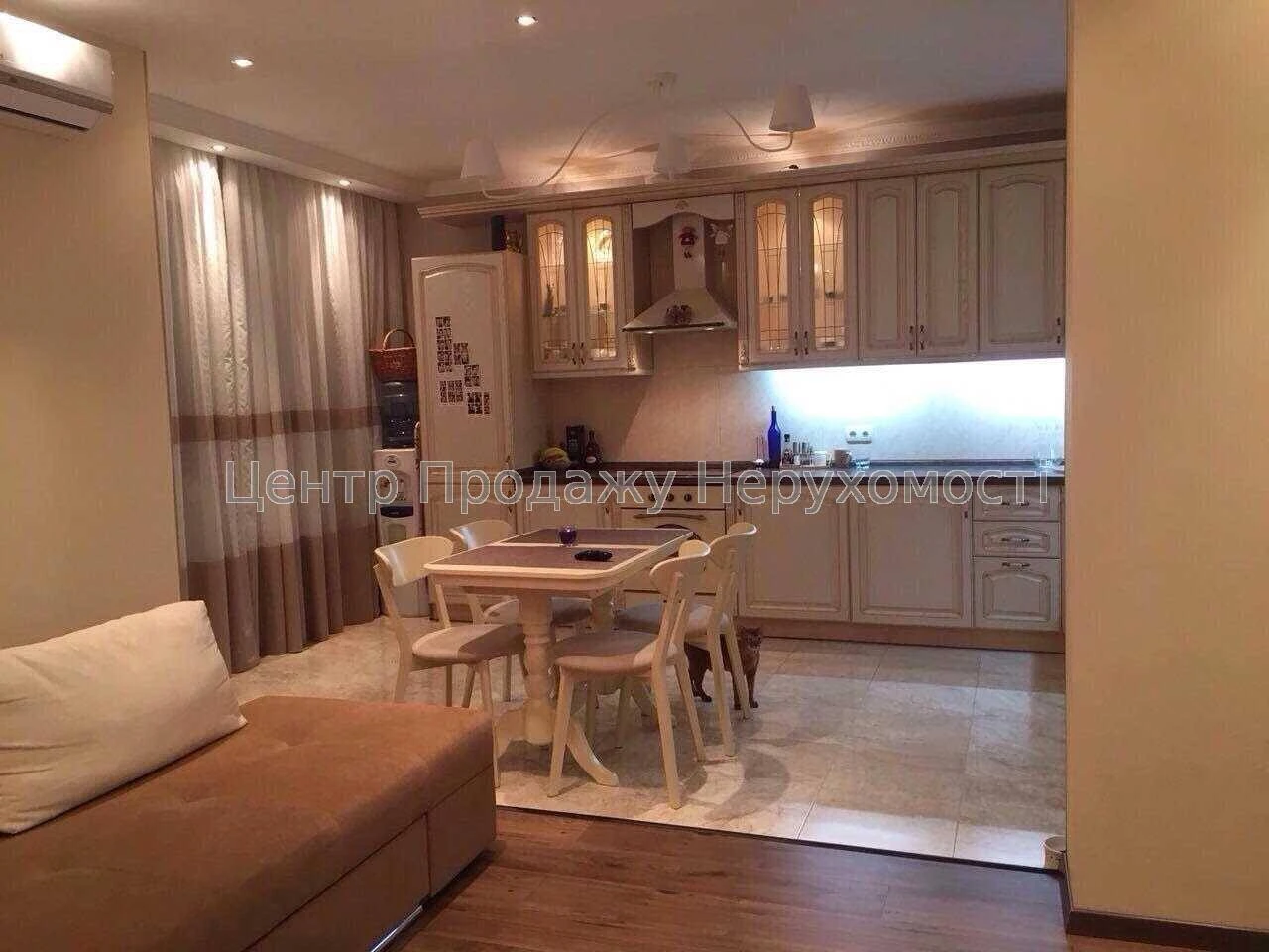 Продаж 2-кімн. квартири 82 м² на 6 поверсі, новий будинок!