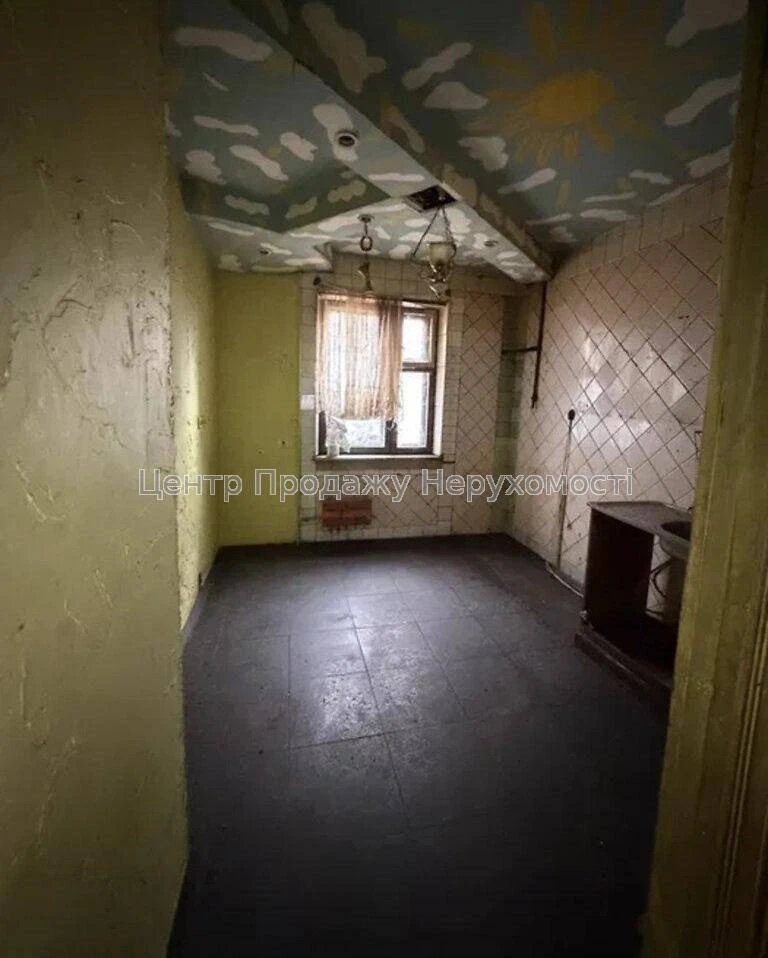 Продаж 5-кімн. квартири, 95 м², Київ, 1/10 пов. Відмінна про