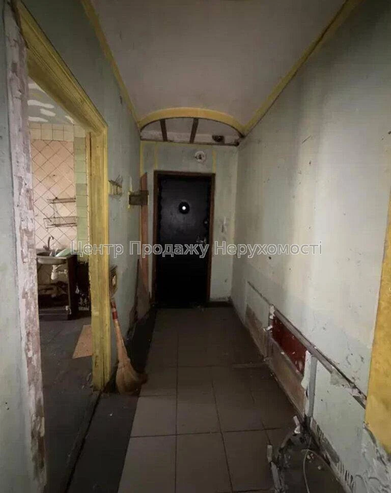 Продаж 5-кімн. квартири, 95 м², Київ, 1/10 пов. Відмінна про