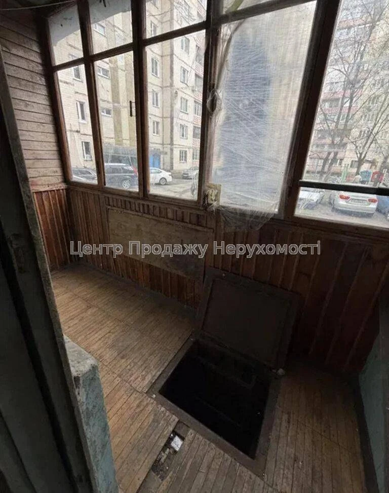 Продаж 5-кімн. квартири, 95 м², Київ, 1/10 пов. Відмінна про
