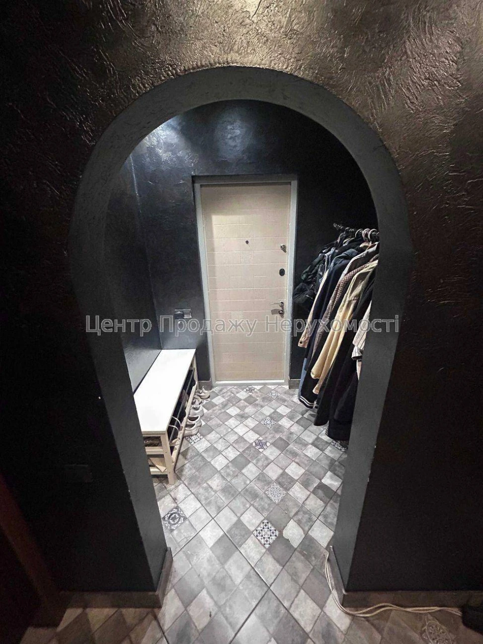 Продаж 1-кімн. квартири 40, 2 м ² на 24 поверсі в Києві!