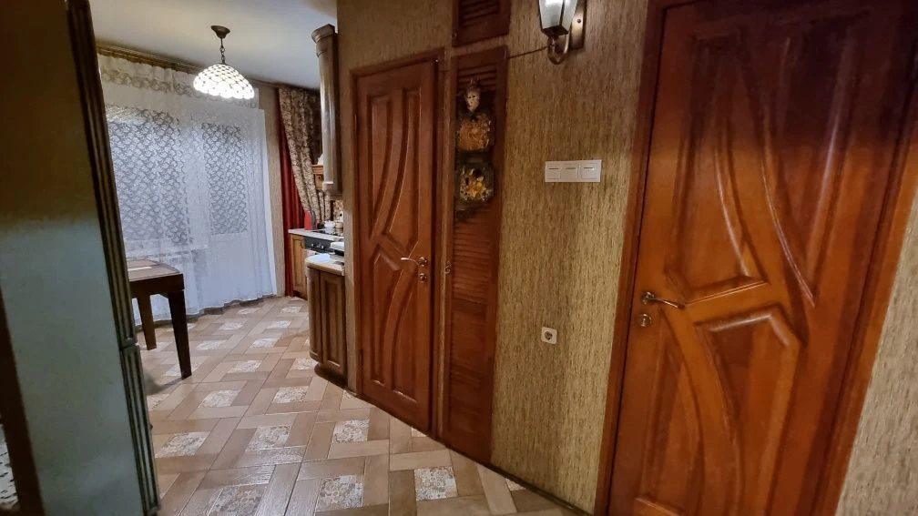 Без % Продаж 3к квартири на Троєщині Бальзака 86 з ремонтом