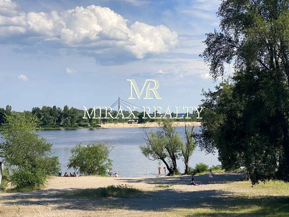 Квартира. Київ, Прирічна вул.