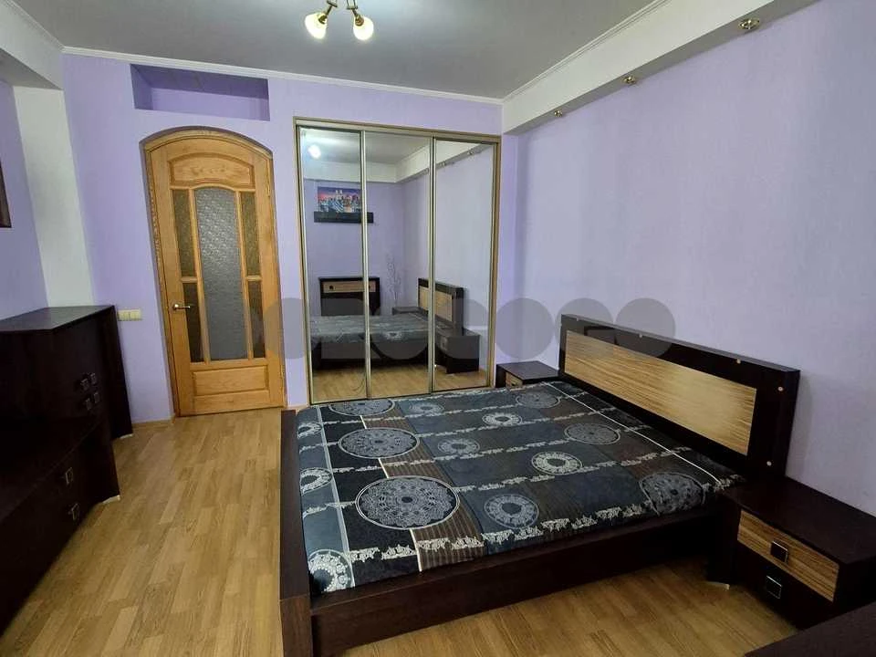 Квартира. Київ, Володимира Івасюка просп.