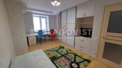 Продаж 4к квартири 95м2 Івасюка 14 метро Оболонь Набережна П
