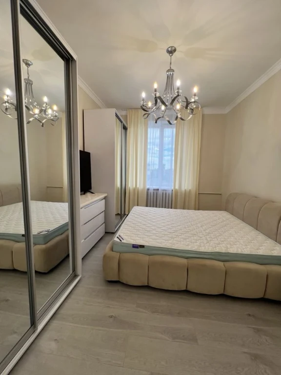 Продам 2-К пр. Лобановського Сталінка