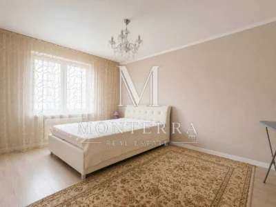 БЕЗ % Продаж 2 кім. квартири з ремонтом, 75 м², ЖК Крістер Г