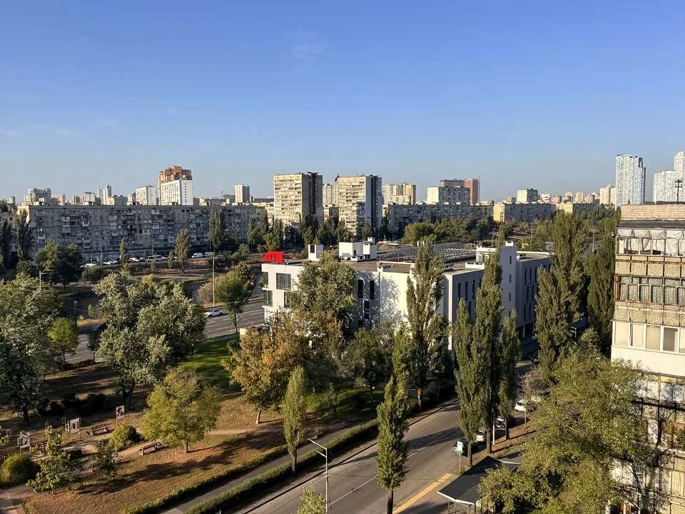 Квартира. Київ, Івана Миколайчука вул.