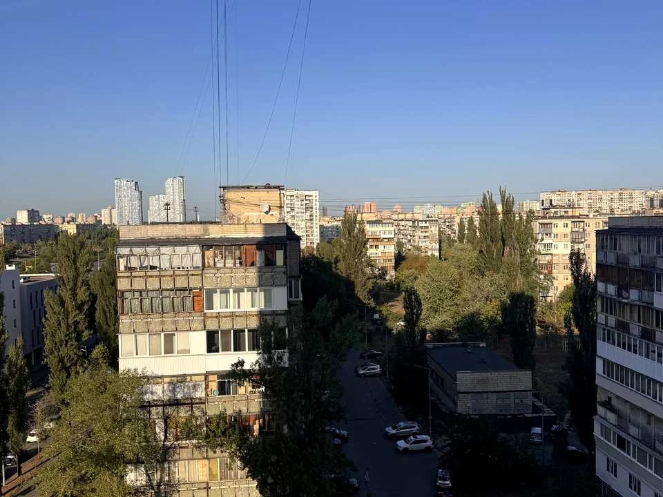 Квартира. Київ, Івана Миколайчука вул.
