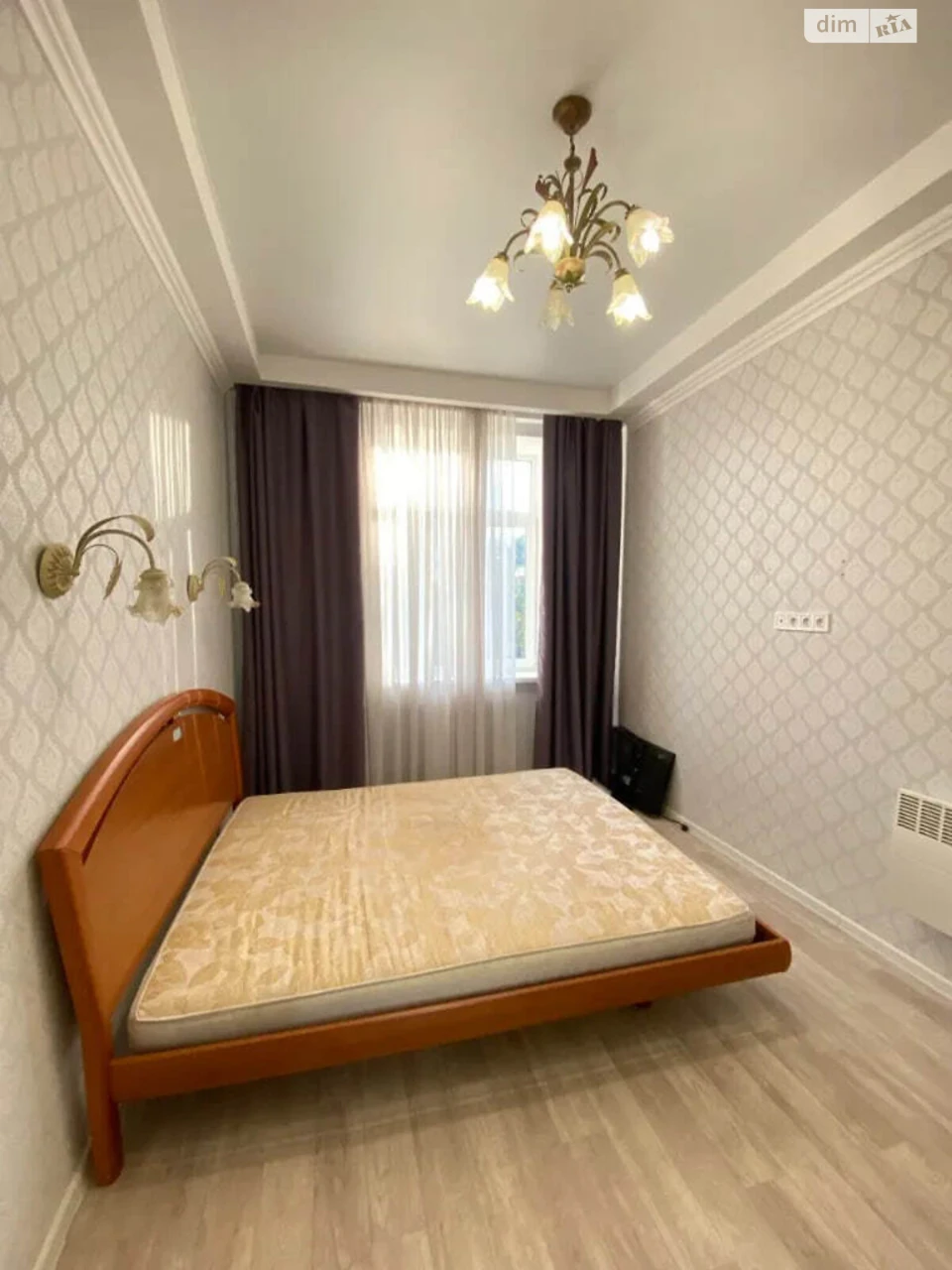 Продаж Квартира Проспект Поля