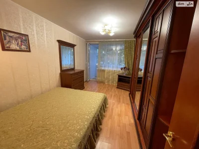 Продаж Квартира Титова