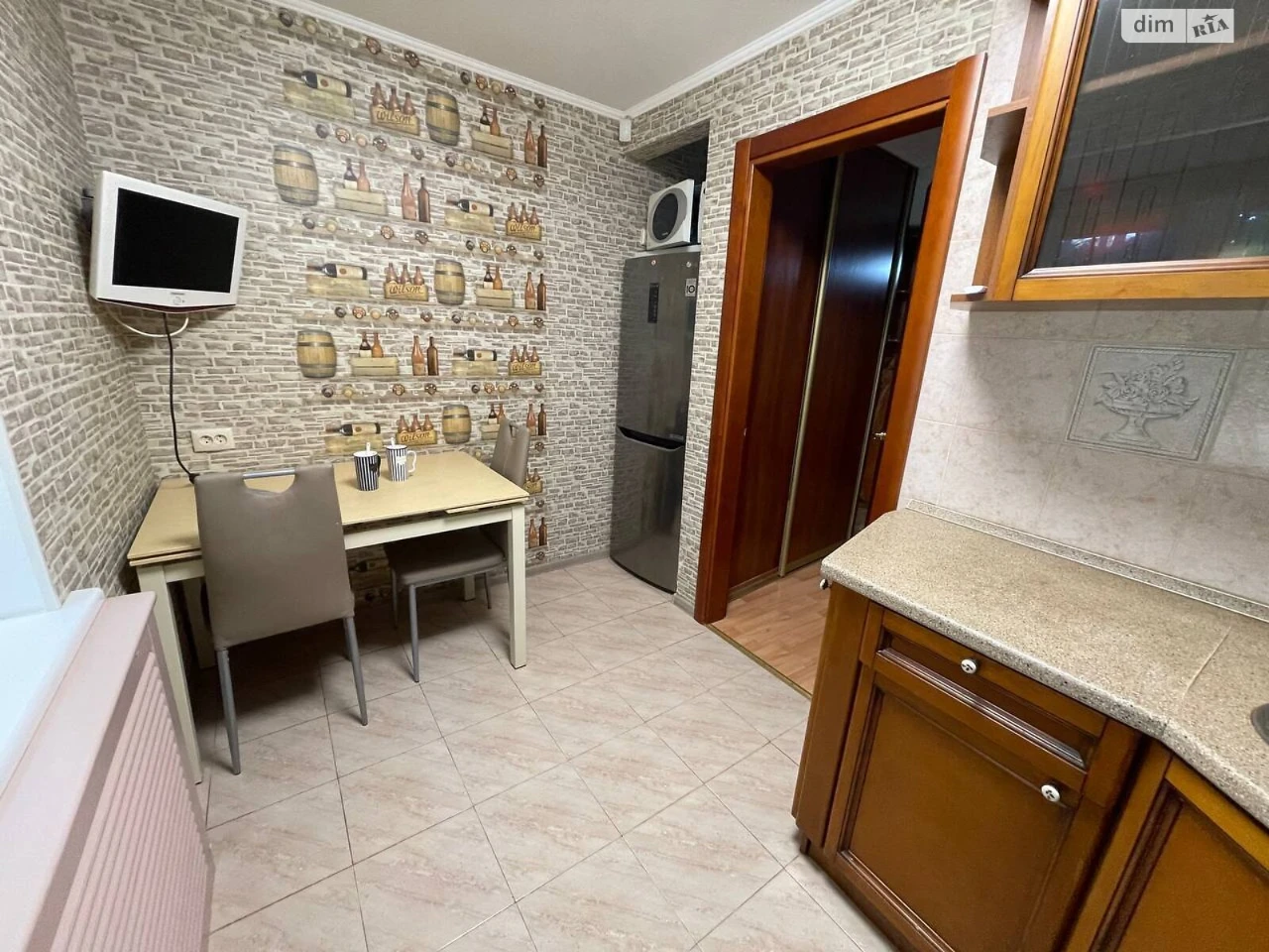 Продаж Квартира Титова