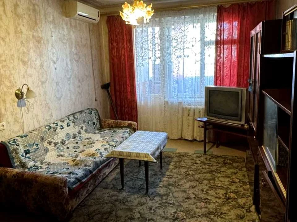 Квартира. Дніпро, Героїв просп.