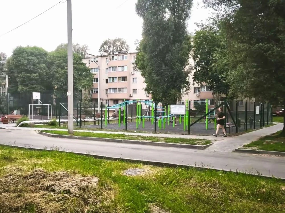 Продаж кімнати 12 квартал/Козака Мамая