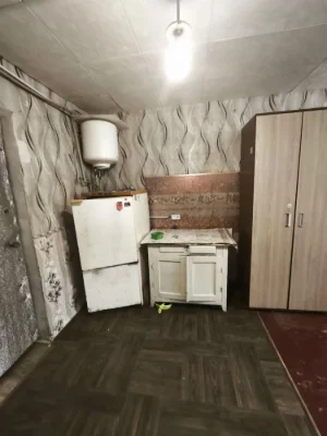 Продаж кімнати 12 квартал/Козака Мамая