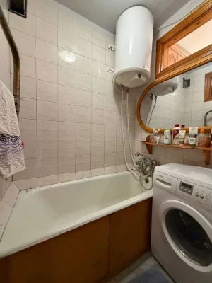 Продам трехкомнатную квартиру