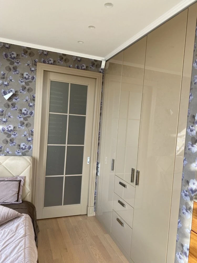 Продам 4 к Квартиру Дизайнерський ремонт  Клубний Будинок 98