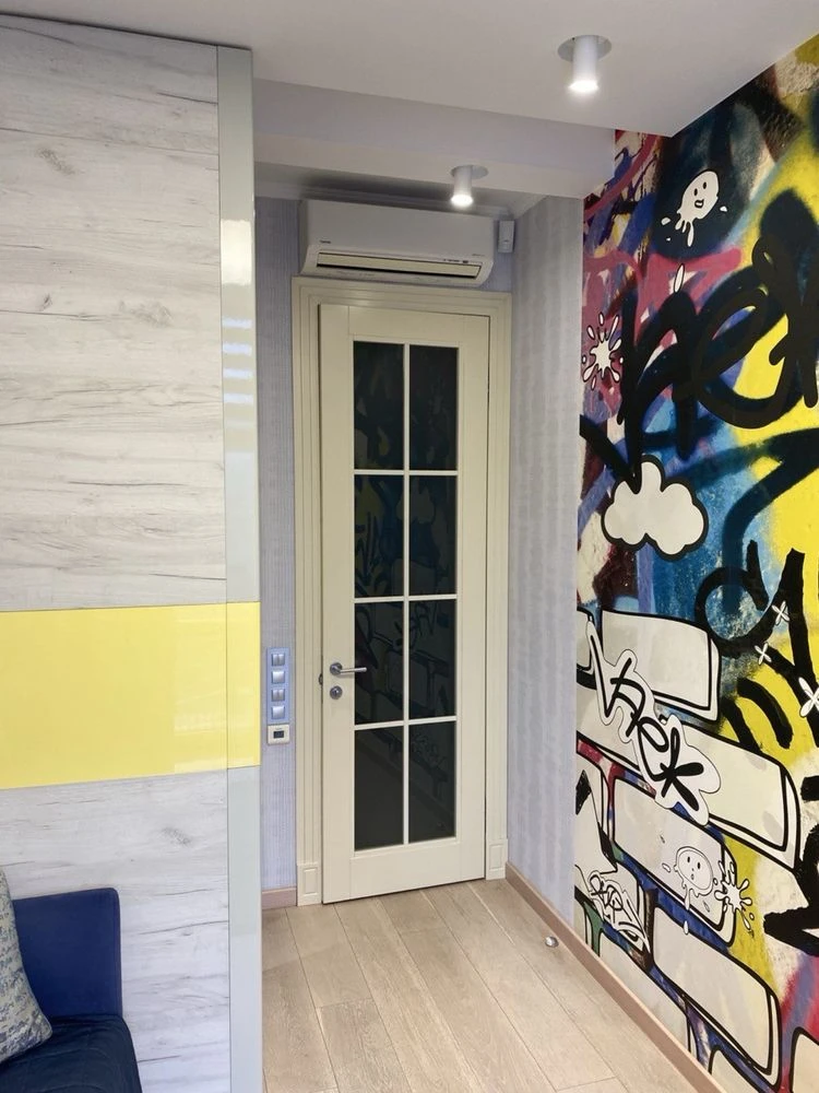 Продам 4 к Квартиру Дизайнерський ремонт  Клубний Будинок 98
