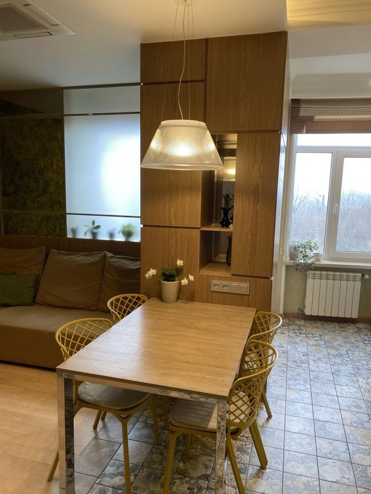Продам 4 к Квартиру Дизайнерський ремонт  Клубний Будинок 98